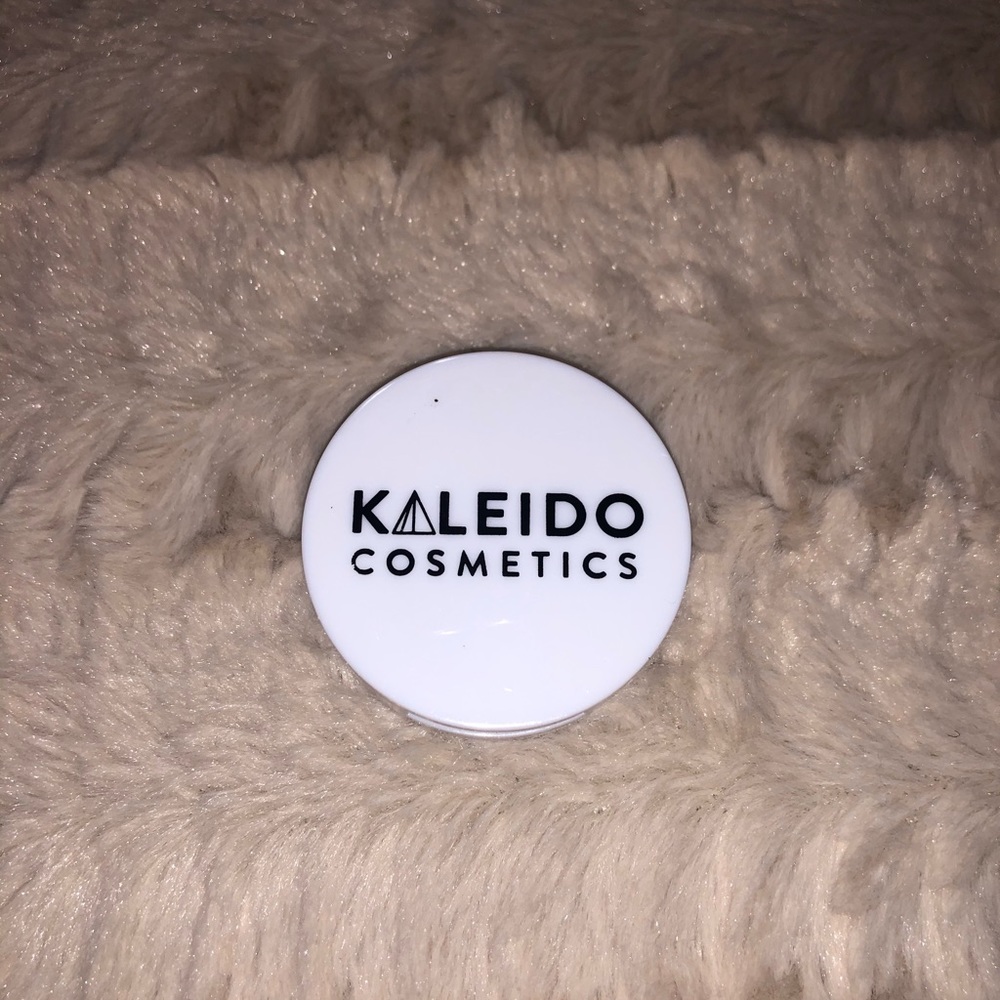 Kaleido Cosmetics Eyeshadow